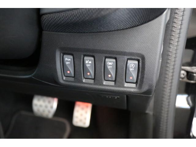 スマートフォーフォー BRABUS スポーツ 認定中古車2年保証/大画面ナビ/ガラスルーフ/シートヒーター/純正ドライブレコーダー/バックカメラ/ETC(33枚目)