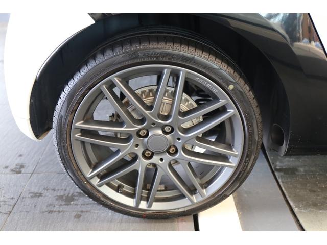 スマートフォーフォー BRABUS スポーツ 認定中古車2年保証/大画面ナビ/ガラスルーフ/シートヒーター/純正ドライブレコーダー/バックカメラ/ETC(41枚目)