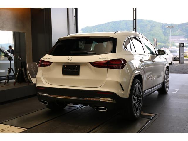 MERCEDES BENZ GLA-CLASS GLA200D 4MATIC AMG LINE PACKAGE