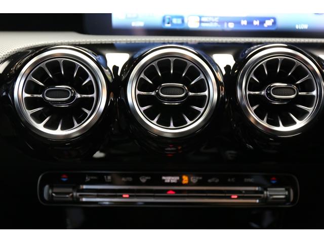 Ａクラスセダン Ａ１８０セダン　ＡＭＧラインパッケージ　認定中古車２年保証／スライディングルーフ／ナビゲーションＰＫＧ／ワイヤレスチャージ／シートヒーター／ハーフレザーシート／純正ドライブレコーダー前後／アドバンスドサウンド／バックカメラ／ＥＴＣ（18枚目）
