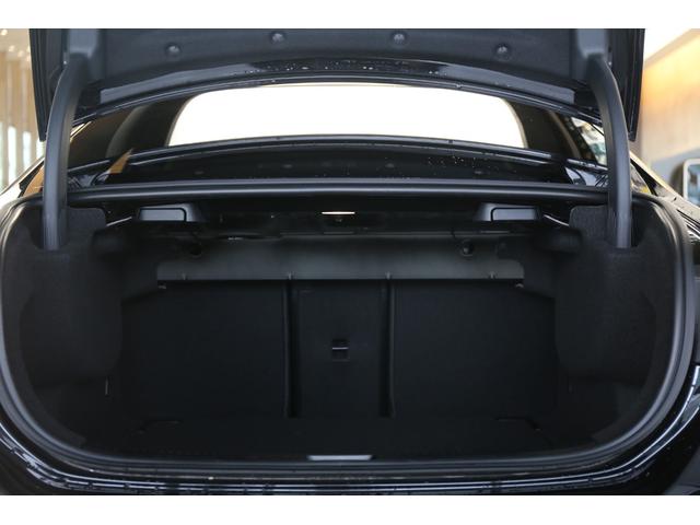 Ａクラスセダン Ａ１８０セダン　ＡＭＧラインパッケージ　認定中古車２年保証／スライディングルーフ／ナビゲーションＰＫＧ／ワイヤレスチャージ／シートヒーター／ハーフレザーシート／純正ドライブレコーダー前後／アドバンスドサウンド／バックカメラ／ＥＴＣ（33枚目）