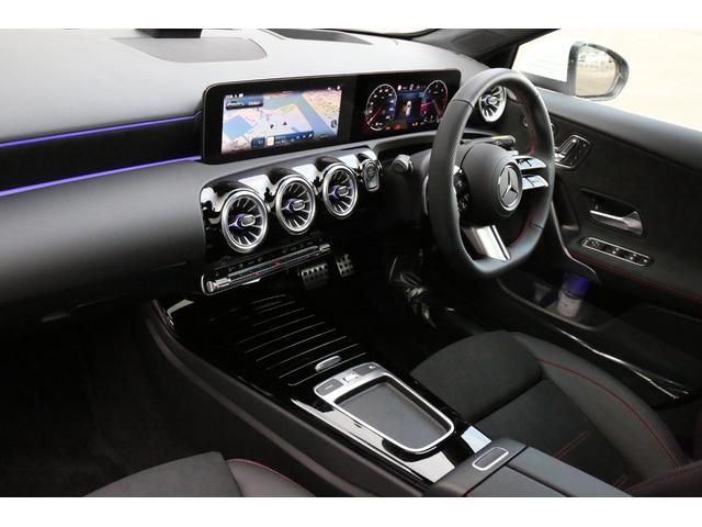 Ａクラス Ａ２００ｄ　ＡＭＧラインパッケージ　認定中古車２年保証／アドバンスドＰＫＧ／スライディングルーフ／純正ドライブレコーダー前後／ヘッドアップディスプレイ／アドバンスドサウンド／ワイヤレスチャージ／ハーフレザーシート／シートヒーター／３６０（10枚目）