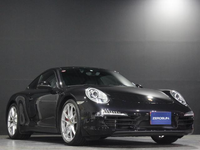 Ｃａｒｒｅｒａ　Ｓ　ＬＨＤ　スポエグ　２０ＡＷ　黒革　ＰＤＣＣ　禁煙車　クルコン　黒本革シート　シートヒーター　ダイナミックコーナーリングライト　レッドキャリパー　純正ナビ　フルセグＴＶ　Ｂモニター　ＥＴＣ　ＰＷシート　ドラレコ(5枚目)