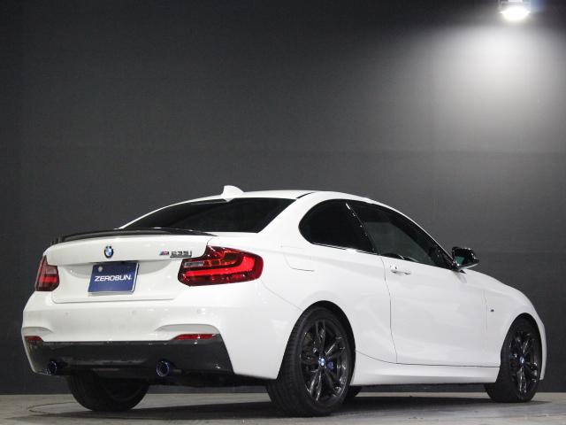 Ｍ２３５ｉ　クーペ　ＲＨＤ　６速ＭＴ　レカロシート　Ｍアダプティブサスペンション　ＯＳ技研スーパーロックＬＳＤ　カーボンリアウィング＆ミラーカバー　バイキセノンヘッド　３Ｄデザイン追加メーター　バイキセノン　黒キドニーグリル(23枚目)