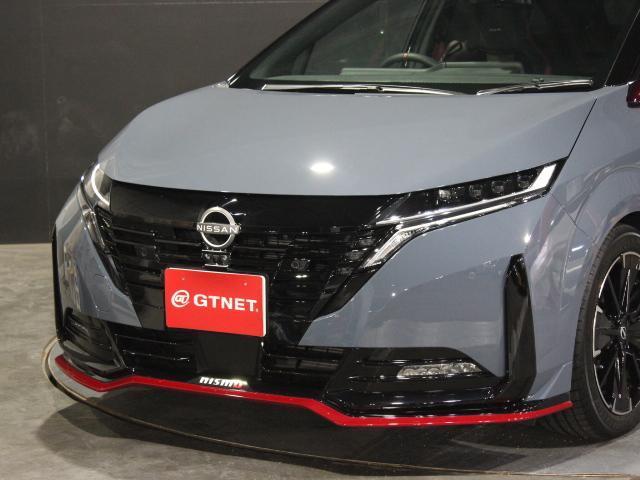 オーラ ＮＩＳＭＯ　ｔｕｎｅｄ　ｅ－ＰＯＷＥＲ　４ＷＤ　純正ナビＴＶ　全方位カメラ　純正アルミ（8枚目）