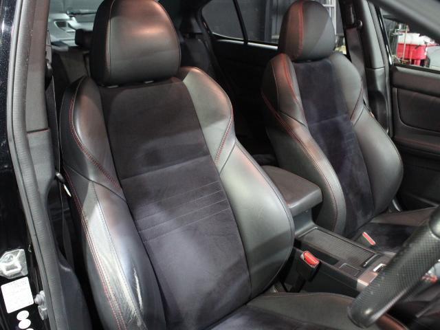 ご来店前にお問合せフォームから「来店予約」をお願い致します。予約ナシの当日のご来店については恐れ入りますがお電話で在庫確認をお願い致します。