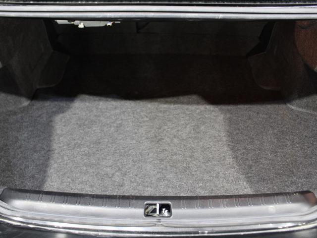 ご来店前にお問合せフォームから「来店予約」をお願い致します。予約ナシの当日のご来店については恐れ入りますがお電話で在庫確認をお願い致します。