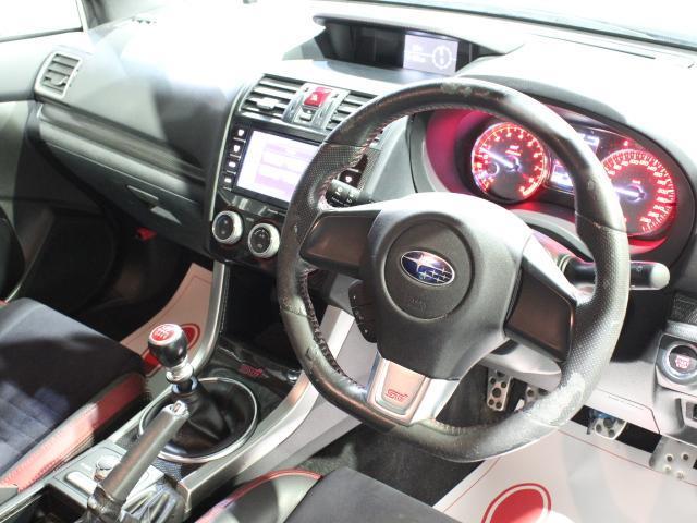 ＷＲＸ ＳＴＩ ＳＴＩ　１オナ　車高調　Ｒスポ　ナビＴＶ　ハーフレザーシート　純正１８ＡＷ　ＬＥＤヘッドライト　ＥＴＣ　スマートキー（3枚目）