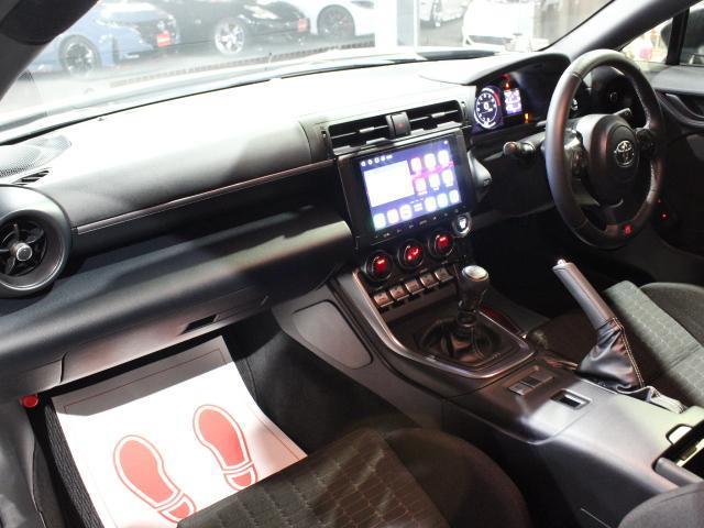 ＧＲ８６ ＲＣ　１オナ　フルエアロ　ＨＫＳパーツ　エンケイ１８ＡＷ　アイサイト　グロウダウンサス　ＡＴＯＴＯディスプレイオーディオ　Ｂモニター　オートバックス浜松ＣＰＵ改　ＬＥＤヘッドライト　スマートキー（13枚目）