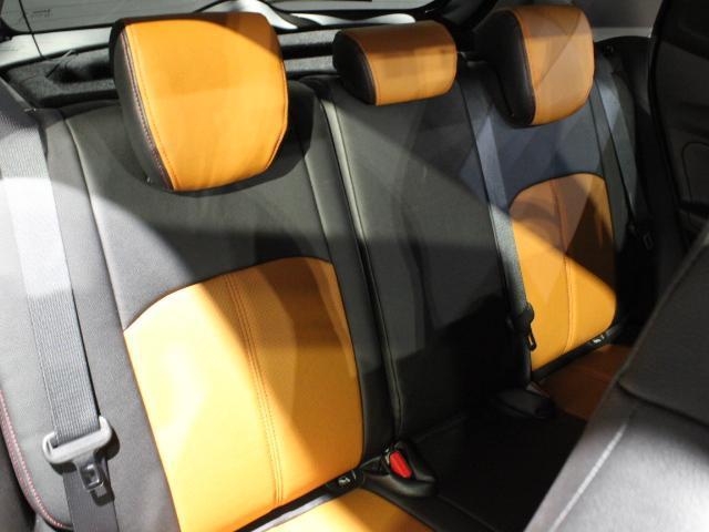 ご来店前にお問合せフォームから「来店予約」をお願い致します。予約ナシの当日のご来店については恐れ入りますがお電話で在庫確認をお願い致します。