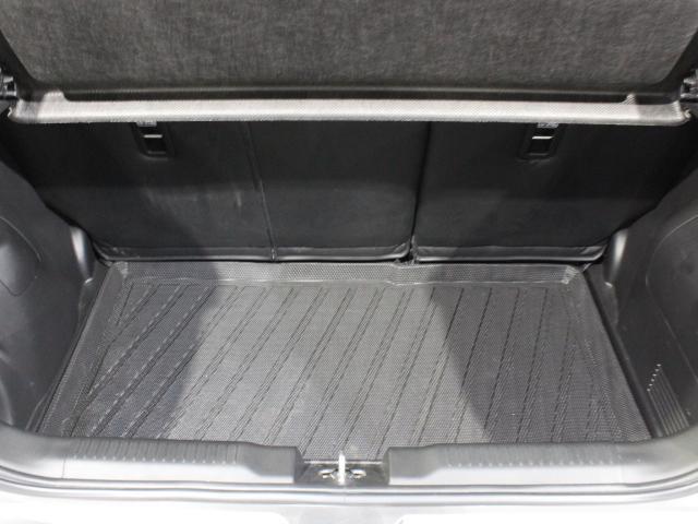 ご来店前にお問合せフォームから「来店予約」をお願い致します。予約ナシの当日のご来店については恐れ入りますがお電話で在庫確認をお願い致します。