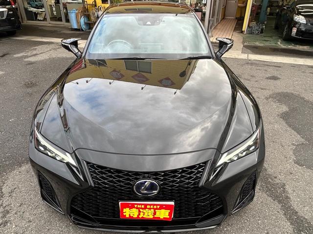 ＩＳ ＩＳ３００ｈ　Ｆスポーツ　ワンオーナー　禁煙車　本革　Ｆスポーツ専用オレンジキャリパー　ムーンルーフ　前後ドライブレコーダー　レーダー　パノラマミックビューモニター　ＴＲＤエアロ　３連ＬＥＤ　ナビ　フルセグ（3枚目）