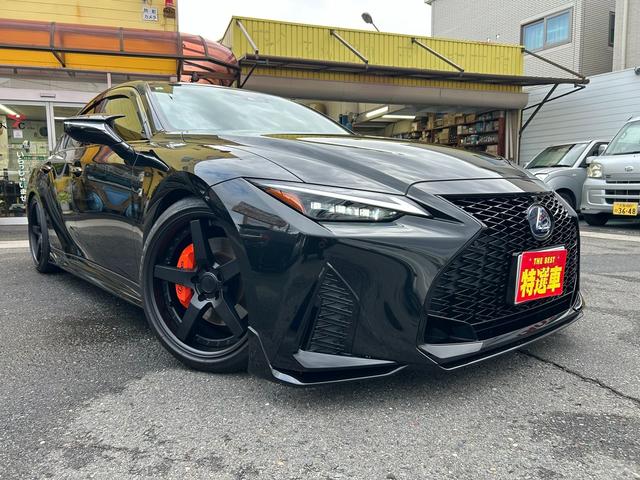 ＩＳ ＩＳ３００ｈ　Ｆスポーツ　ワンオーナー　禁煙車　本革　Ｆスポーツ専用オレンジキャリパー　ムーンルーフ　前後ドライブレコーダー　レーダー　パノラマミックビューモニター　ＴＲＤエアロ　３連ＬＥＤ　ナビ　フルセグ（5枚目）