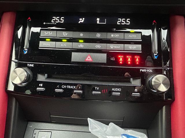 ＩＳ ＩＳ３００ｈ　Ｆスポーツ　ワンオーナー　禁煙車　本革　Ｆスポーツ専用オレンジキャリパー　ムーンルーフ　前後ドライブレコーダー　レーダー　パノラマミックビューモニター　ＴＲＤエアロ　３連ＬＥＤ　ナビ　フルセグ（18枚目）