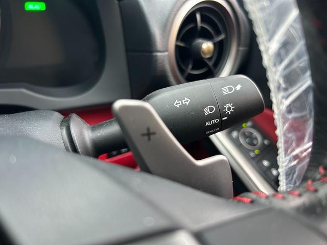 ＩＳ ＩＳ３００ｈ　Ｆスポーツ　ワンオーナー　禁煙車　本革　Ｆスポーツ専用オレンジキャリパー　ムーンルーフ　前後ドライブレコーダー　レーダー　パノラマミックビューモニター　ＴＲＤエアロ　３連ＬＥＤ　ナビ　フルセグ（45枚目）
