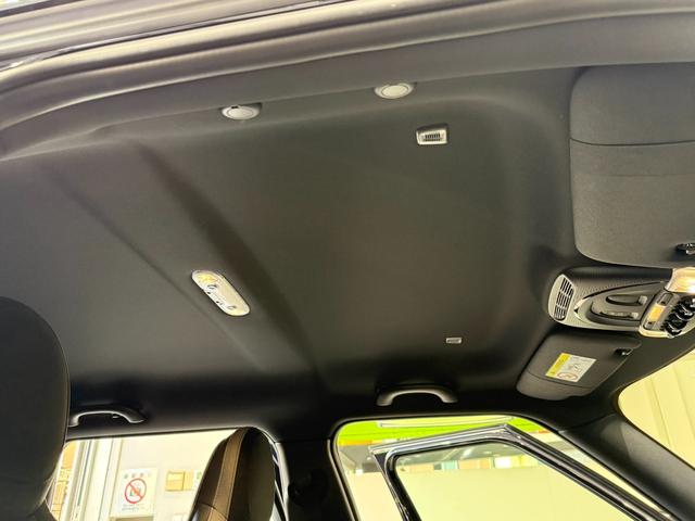 ＭＩＮＩ ジョンクーパーワークス　クラブマン（8枚目）