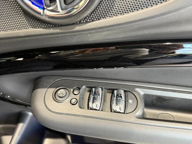 ＭＩＮＩ ジョンクーパーワークス　クラブマン（16枚目）