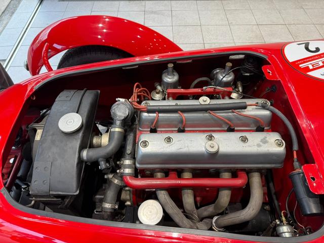 ヒーレーその他 シルバーストーン（2枚目）