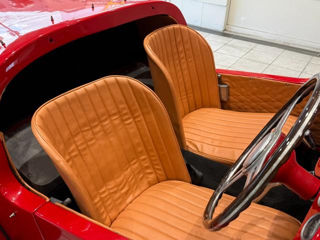 ヒーレーその他 シルバーストーン（13枚目）