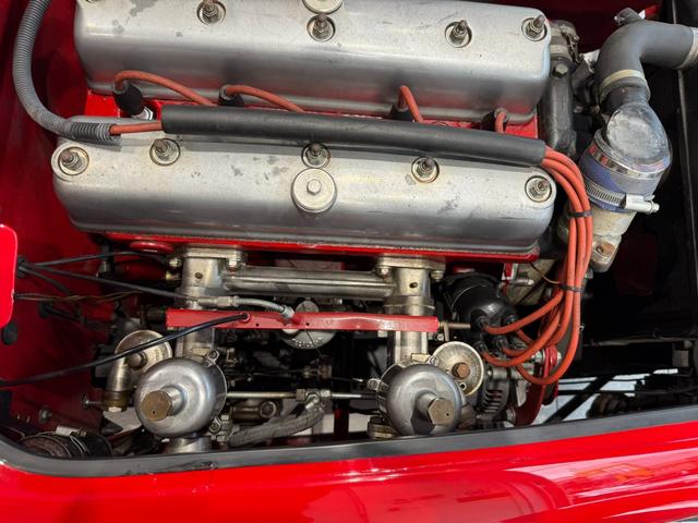 ヒーレーその他 シルバーストーン（15枚目）