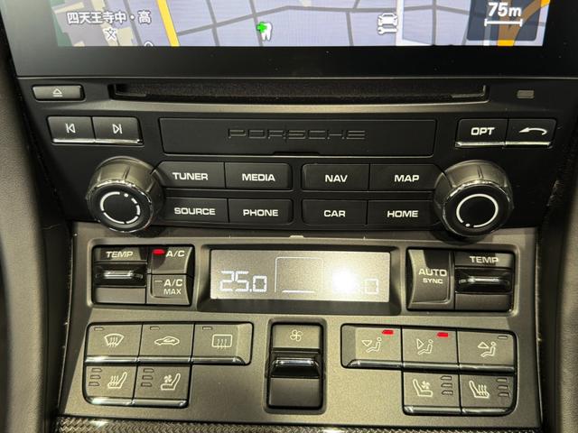 ９１１ ９１１ターボＳ　カブリオレ　スポーツクロノ　ディーラー車　黒幌フル電動　７速ＰＤＫ（27枚目）