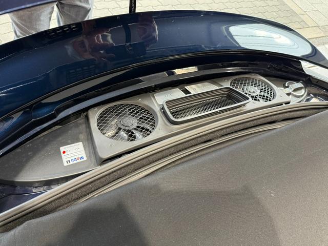 ９１１ ９１１ターボＳ　カブリオレ　スポーツクロノ　ディーラー車　黒幌フル電動　７速ＰＤＫ（34枚目）