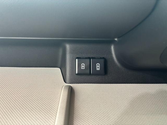 スペーシア ハイブリッドＸ　全方位モニター付き９インチメーカーナビ　スズキセーフティーサポート　誤発信抑制機能　後方誤発信抑制機能　後退時ブレーキサポート　全方位カメラ付き（47枚目）