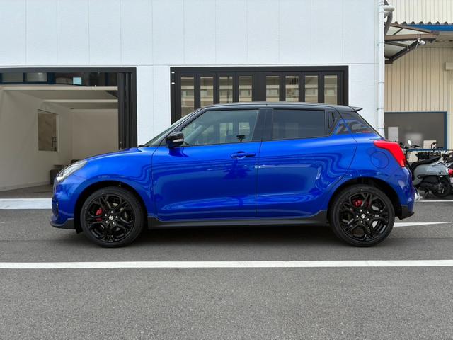 スイフトスポーツ ZC33S ファイナルエディション スズキセーフティーサポート搭載 誤発信抑制機能 後方誤発信抑制機能 後退時ブレーキサポート 全方位カメラ付き ブラックホイール(10枚目)