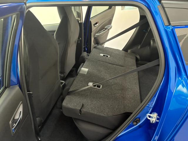 スイフトスポーツ ZC33S ファイナルエディション スズキセーフティーサポート搭載 誤発信抑制機能 後方誤発信抑制機能 後退時ブレーキサポート 全方位カメラ付き ブラックホイール(27枚目)