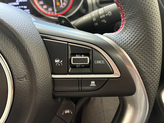 スイフトスポーツ ZC33S ファイナルエディション スズキセーフティーサポート搭載 誤発信抑制機能 後方誤発信抑制機能 後退時ブレーキサポート 全方位カメラ付き ブラックホイール(33枚目)