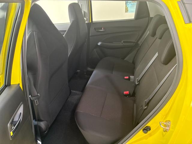 スイフトスポーツ ＺＣ３３Ｓ　ファイナルエディション　スズキセーフティーサポート搭載　誤発信抑制機能　後方誤発信抑制機能　後退時ブレーキサポート　全方位カメラ付き　ブラックホイール（28枚目）