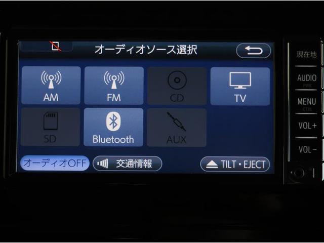 カスタムＧ－Ｔ　スマートキー・プッシュスタート　Ｒカメラ　１オナ　ＥＴＣ付　クルコン　ＬＥＤヘッド　パワーステアリング　ワンセグ　盗難防止システム　パワーウインドウ　オートエアコン　エアバッグ　ウォークスルー　ＡＵＸ(4枚目)