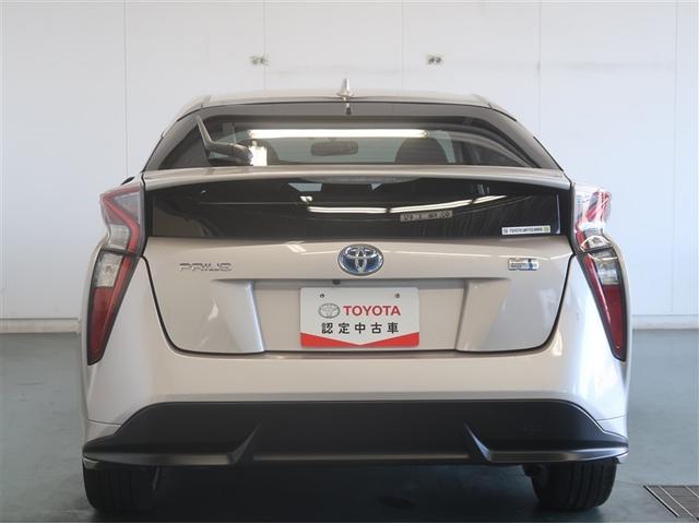 プリウス Ｓツーリングセレクション　フルオートエアコン　デュアルエアバック　バックモニタ－　ＡＷ　イモビ　ＥＳＣ　パワーウインド　スマキ－　ＥＴＣ車載器　サイドエアバック　ナビＴＶ　１オーナー　アイドリングストップ機能付　ＬＥＤヘッド（5枚目）