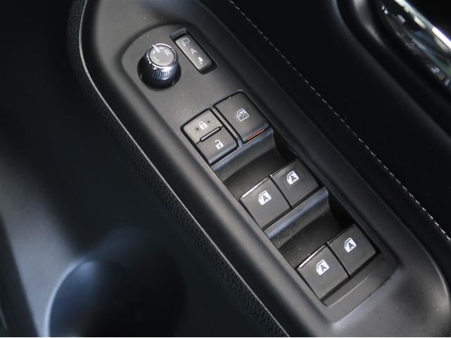 エスクァイア Xi 片側電動ドア 横滑り防止機能 Bカメラ パワーウインドウ ドライブレコーダー LEDライト 1オーナー 盗難防止装置 ウォークスルー ETC車載器 キーレス エアコン アルミホイール DVD ABS(18枚目)