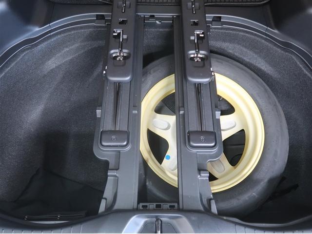 アルファードハイブリッド Ｘ　両電動ドア　ＬＥＤヘッドライト　１オーナ　横滑り防止　ＥＴＣ車載器　クルコン　リアオートエアコン　ミュージックプレイヤー接続可　メモリーナビ　キーレス　ナビ＆ＴＶ　４ＷＤ　ＤＶＤ再生　３列シート　ＰＳ（31枚目）