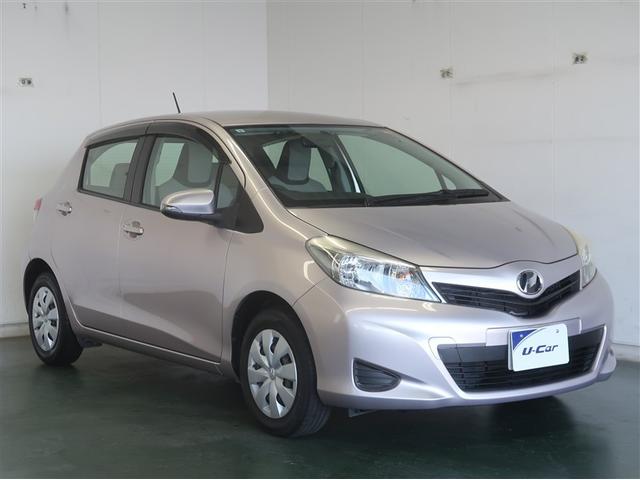 ヴィッツ F Mパッケージ ワイヤレスキー 助手席エアバッグ エアバック付き パワーウィンドウ ABS付き パワーステアリング エアコン AUX メモリーナビ ワンセグ 1オーナ(6枚目)