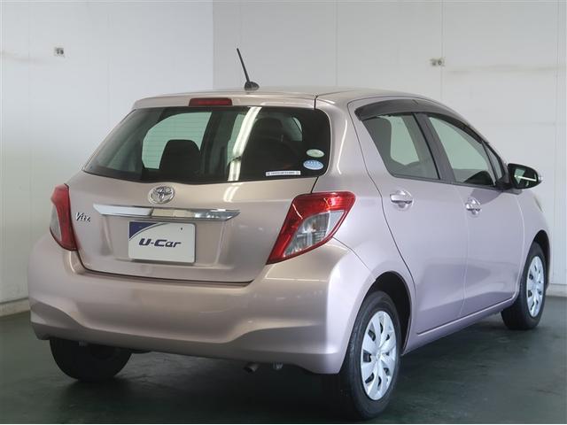 ヴィッツ F Mパッケージ ワイヤレスキー 助手席エアバッグ エアバック付き パワーウィンドウ ABS付き パワーステアリング エアコン AUX メモリーナビ ワンセグ 1オーナ(12枚目)