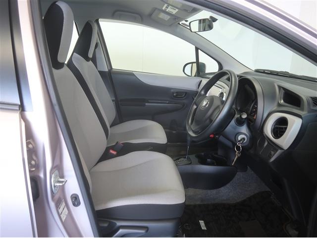 ヴィッツ F Mパッケージ ワイヤレスキー 助手席エアバッグ エアバック付き パワーウィンドウ ABS付き パワーステアリング エアコン AUX メモリーナビ ワンセグ 1オーナ(30枚目)