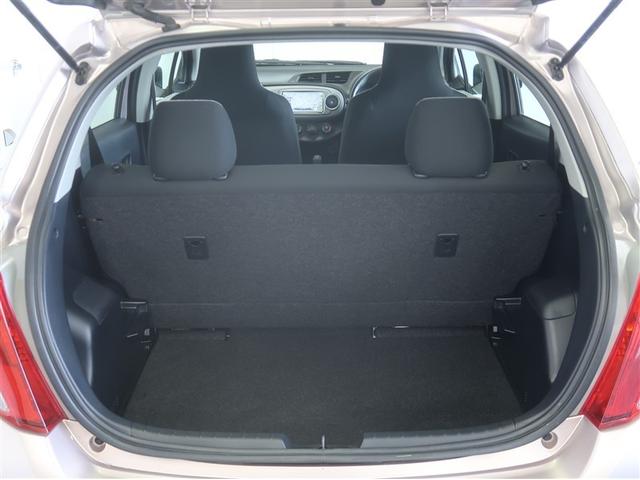 ヴィッツ F Mパッケージ ワイヤレスキー 助手席エアバッグ エアバック付き パワーウィンドウ ABS付き パワーステアリング エアコン AUX メモリーナビ ワンセグ 1オーナ(32枚目)