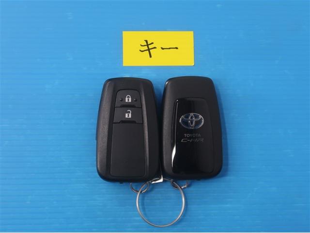 C-HR G ハーフ革 TSS ワンオナ アイドルストップ LEDヘッド バックモニタ イモビライザー ナビ&TV ETC付 キーフリーシステム スマキー 横滑り防止機能 クルーズC ワンセグTV エアバッグ(27枚目)