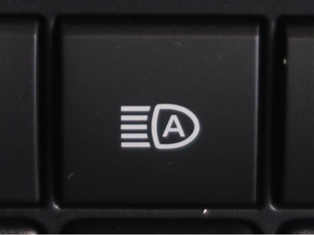 ランドクルーザープラド ＴＸ　Ｌパッケージ　７０ｔｈアニバーサリーリミテッド　本革　プリクラッシュセーフティシステム　フルセグテレビ　ＡＵＸ　ＥＴＣ付き　ナビ＆ＴＶ　三列シート　ＬＥＤランプ　アルミ　ＳＲＳ　横滑り防止　ＡＢＳ　キーレス　クルーズコントロール　電動シート（16枚目）