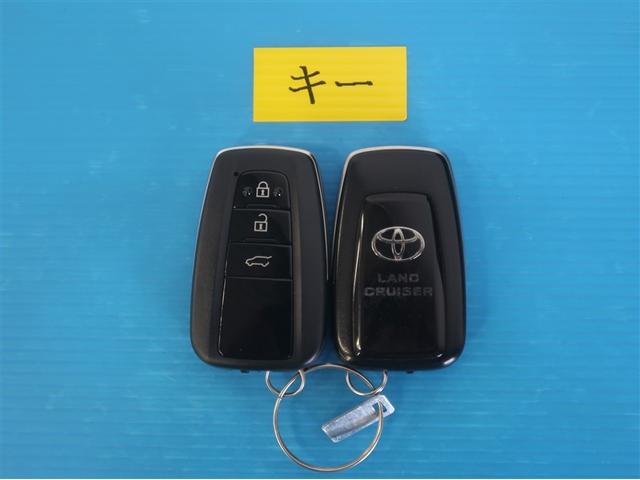 ランドクルーザープラド ＴＸ　Ｌパッケージ　７０ｔｈアニバーサリーリミテッド　本革　プリクラッシュセーフティシステム　フルセグテレビ　ＡＵＸ　ＥＴＣ付き　ナビ＆ＴＶ　三列シート　ＬＥＤランプ　アルミ　ＳＲＳ　横滑り防止　ＡＢＳ　キーレス　クルーズコントロール　電動シート（27枚目）