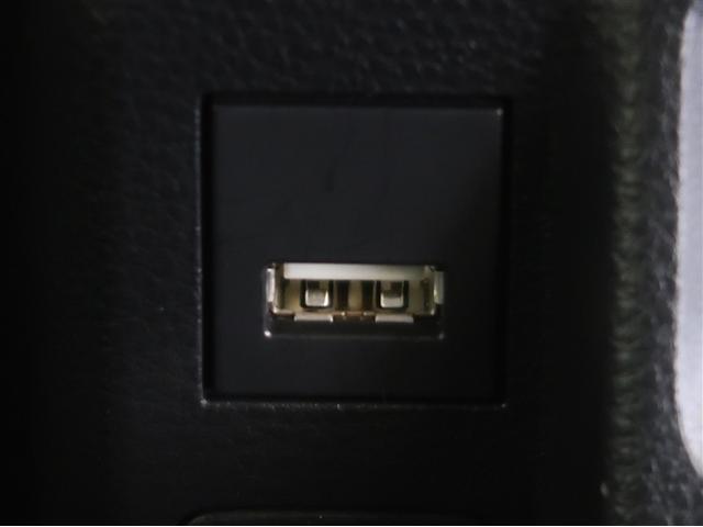 カローラツーリング G-X プラス DVD 衝突軽減ブレーキ ワンオーナー車 オートクルーズコントロール LEDヘッドランプ スマートキー キーレス バックカメラ ミュージックプレイヤー接続可 ETC オートエアコン イモビ 横滑り防止(21枚目)