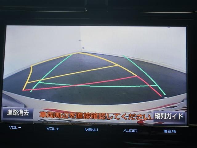 プリウス Ｓセーフティプラス　衝突回避システム　Ｂモニター　ドラレコ付き　ＬＥＤライト　クルコン　ＥＴＣ装備　スマートＫＥＹ　ナビＴＶ　イモビライザー　横滑り防止機能　ＰＷ　カーテンエアバッグ　キーレスエントリー　オ－トエアコン（13枚目）