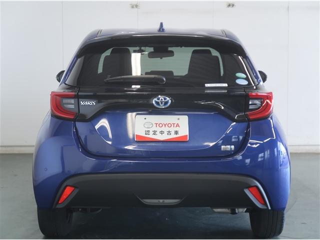 ヤリス ハイブリッドZ スマートキー&プッシュスタート パワーウィンドウ Iストップ フルセグTV サイドエアバッグ ナビ&TV LEDライト ドラレコ付 パワーステアリング ETC装備 横滑防止装置 メディアプレイヤー接続(7枚目)