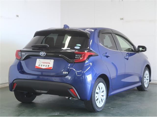 ヤリス ハイブリッドZ スマートキー&プッシュスタート パワーウィンドウ Iストップ フルセグTV サイドエアバッグ ナビ&TV LEDライト ドラレコ付 パワーステアリング ETC装備 横滑防止装置 メディアプレイヤー接続(8枚目)