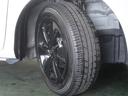 タイヤの溝もしっかりありますので、乗り出しで余計な費用がかかる事もありませんね。