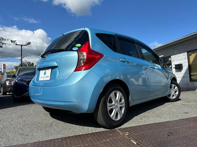 ノート Ｘ　エマージェンシーブレーキパッケージ　女性管理ユ－ザ－様下取１オ－ナ－／禁煙車／自発光タイプ２連アナログメ－タ－／スマ－トキ－２本／ナビ／地デジ／バックカメラ／Ｂｌｕｅｔｏｏｔｈオ－ディオ接続／ＡＵＸ／ＣＤ／ＤＶＤ／（71枚目）