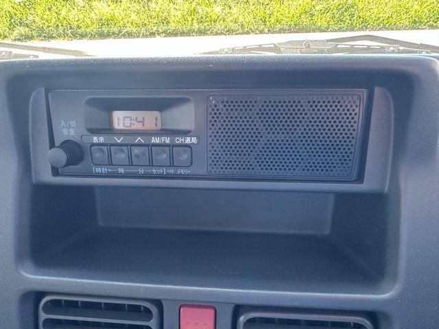 NT100クリッパートラック  管理ユ-ザ-様下取車/5速MT/下取1オ-ナ-/禁煙車/メンテナンスパック車両/シ-ト破れ無し/マニュアルエアコン/AMラジオ/パワステ付/3方開/荷台マット/鳥居付/(22枚目)