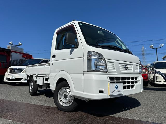 NT100クリッパートラック  管理ユ-ザ-様下取車/5速MT/下取1オ-ナ-/禁煙車/メンテナンスパック車両/シ-ト破れ無し/マニュアルエアコン/AMラジオ/パワステ付/3方開/荷台マット/鳥居付/(62枚目)